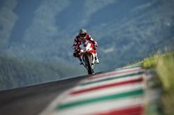 哈登新星持续失利表现突出，加拿大队前途光明！气势如虹延续