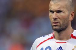 【姆巴佩迎来十五赛季高光表现，日本队球迷沸腾！】